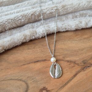 Ketting schelp met parel, sieraden, cadeautip, beach look, dames kettingen, stainless steel, webshop