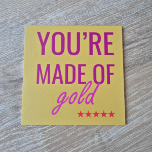 forex tegeltje, wanddecoratie, mini wanddecoratie, muurdecoratie, wandpaneel, decoratief tegeltje, forex PVC, lichtgewicht plaat, 12x12 cm, klein formaat decoratie, vierkant tegeltje, modern design, minimalistisch, strak interieur, matte afwerking, fotoprint, fototegeltje, collage wand, gallery wall, interieur decoratie, wandaccessoire, persoonlijk cadeau, cadeau idee, housewarming cadeau, cadeau voor haar, cadeau voor hem, gouden tegel